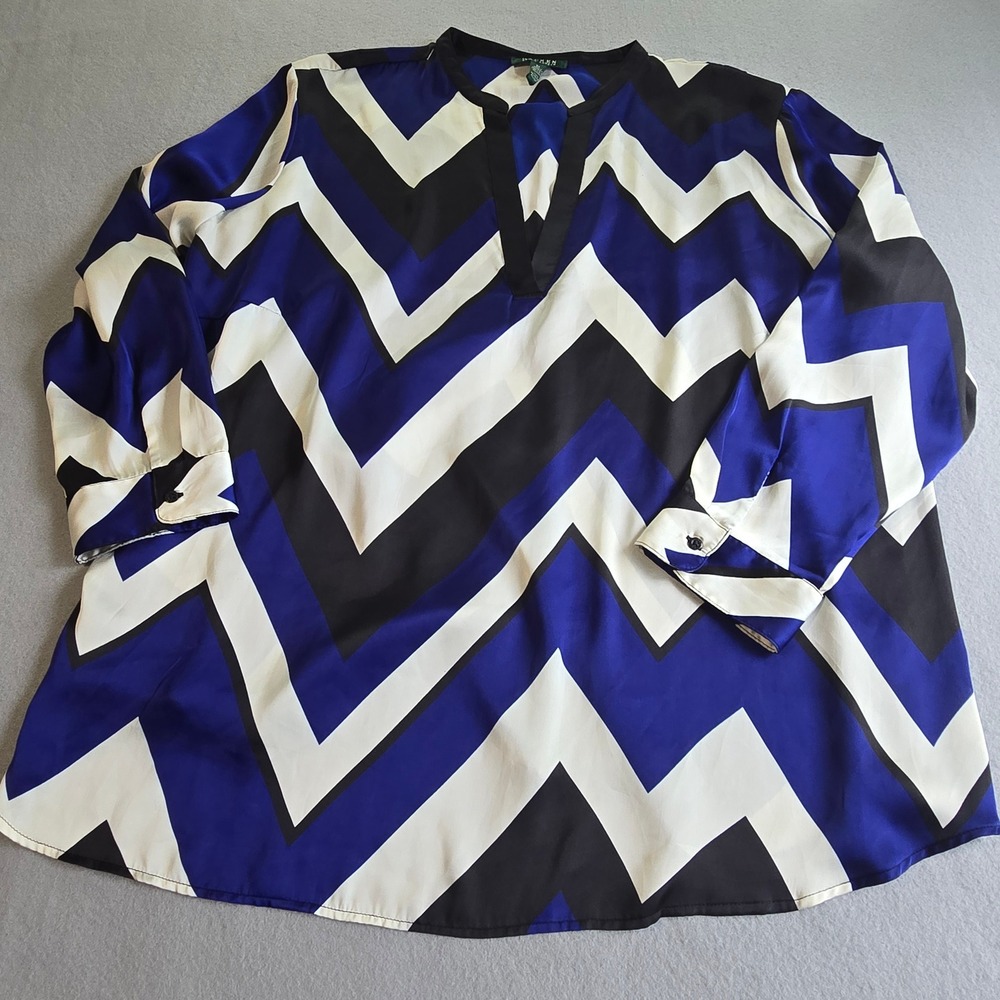 Lauren Ralph Lauren Blouse Women 3X Blue Black White Chevron Zigzag Split V-Neck